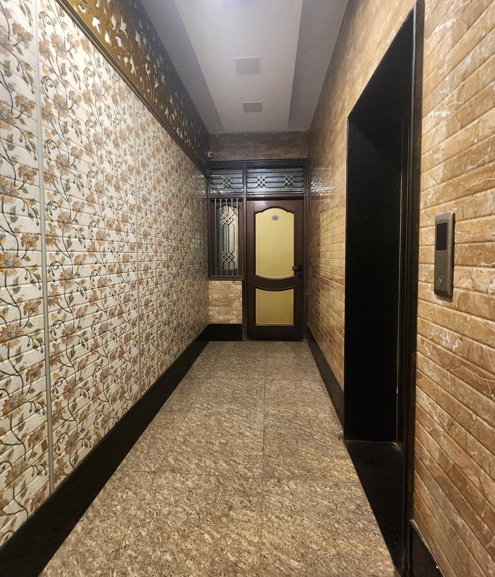 Hotel Sonic Palace Yeni Delhi Dış mekan fotoğraf